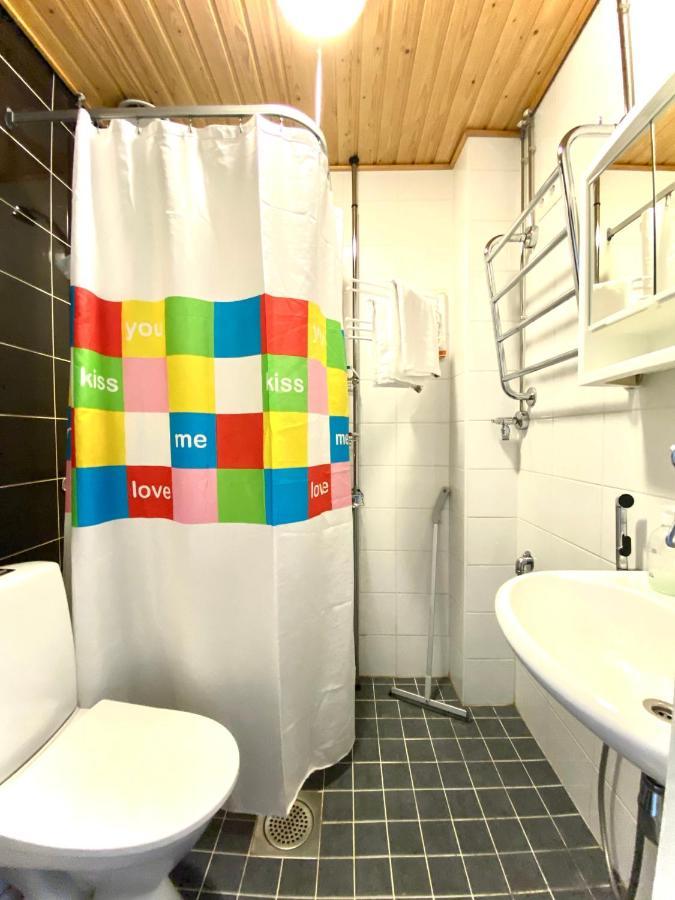 Small Home In Kamppi เฮลซิงกิ ภายนอก รูปภาพ
