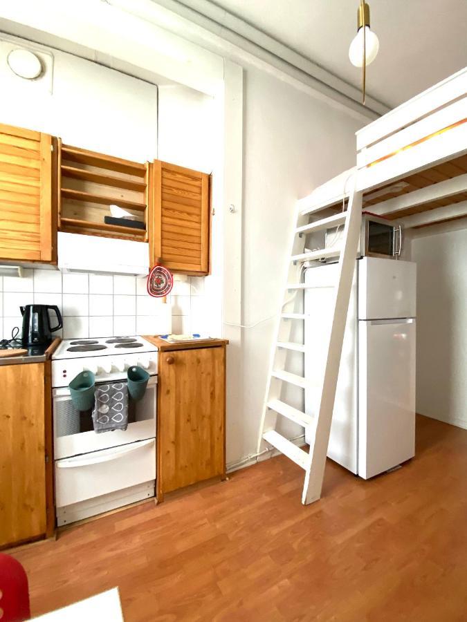 Small Home In Kamppi เฮลซิงกิ ภายนอก รูปภาพ